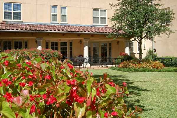 The Plaza Health Services at Edgemere